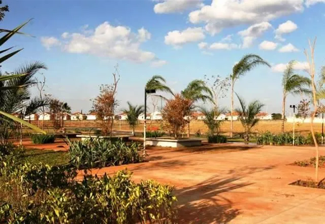 Terreno / Lote / Condomínio à venda — foto 7 de 12