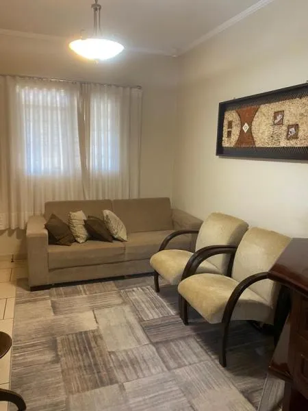 Casa à venda — foto 2 de 3