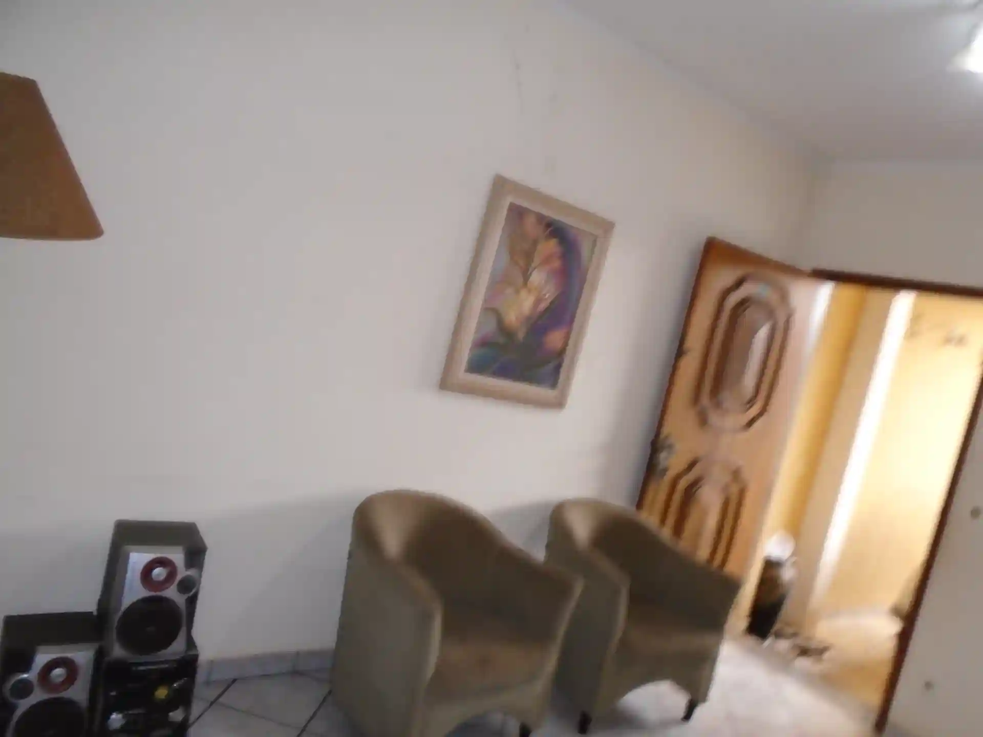 Casa com 2 quartos para aluguel — foto 4 de 17