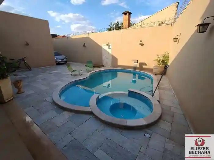 Casa com 3 quartos à venda, 257m² — foto 6 de 56