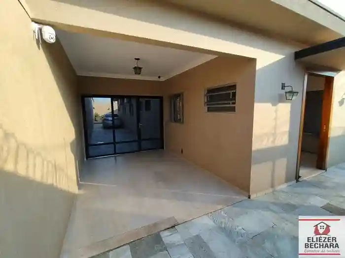 Casa com 3 quartos à venda, 257m² — foto 30 de 56
