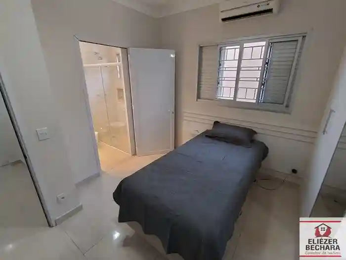 Casa com 3 quartos à venda, 257m² — foto 49 de 56
