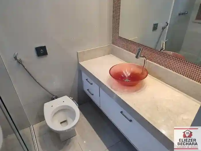 Casa com 3 quartos à venda, 257m² — foto 37 de 56