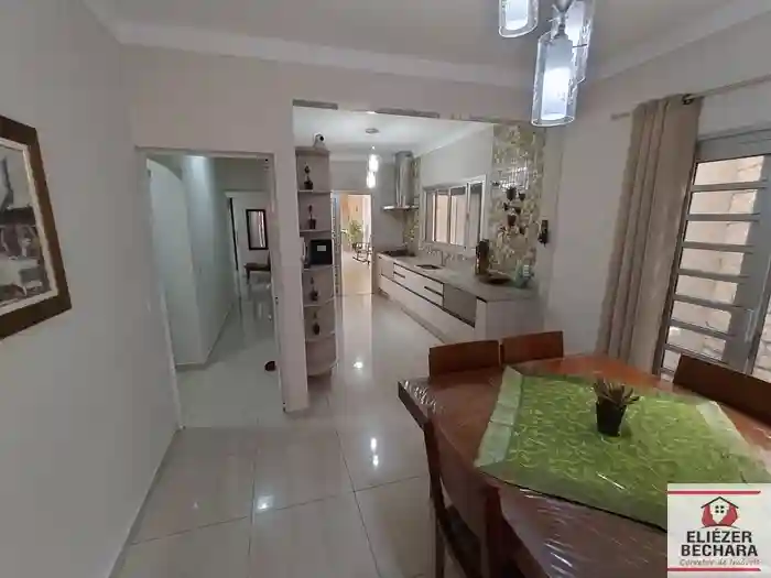 Casa com 3 quartos à venda, 257m² — foto 22 de 56