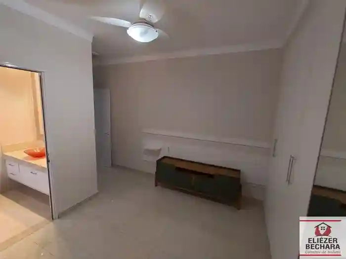 Casa com 3 quartos à venda, 257m² — foto 36 de 56