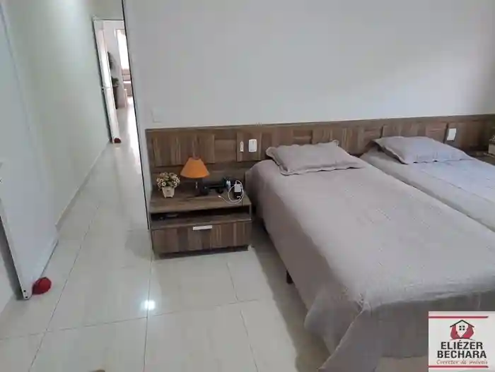 Casa com 3 quartos à venda, 257m² — foto 47 de 56