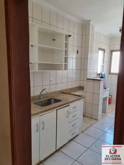 Apartamento com 2 quartos à venda, 75m² — foto 5 de 7