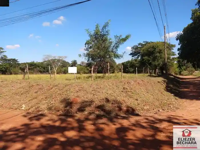 Fazenda / Sítio / Chácara à venda — foto 1 de 1