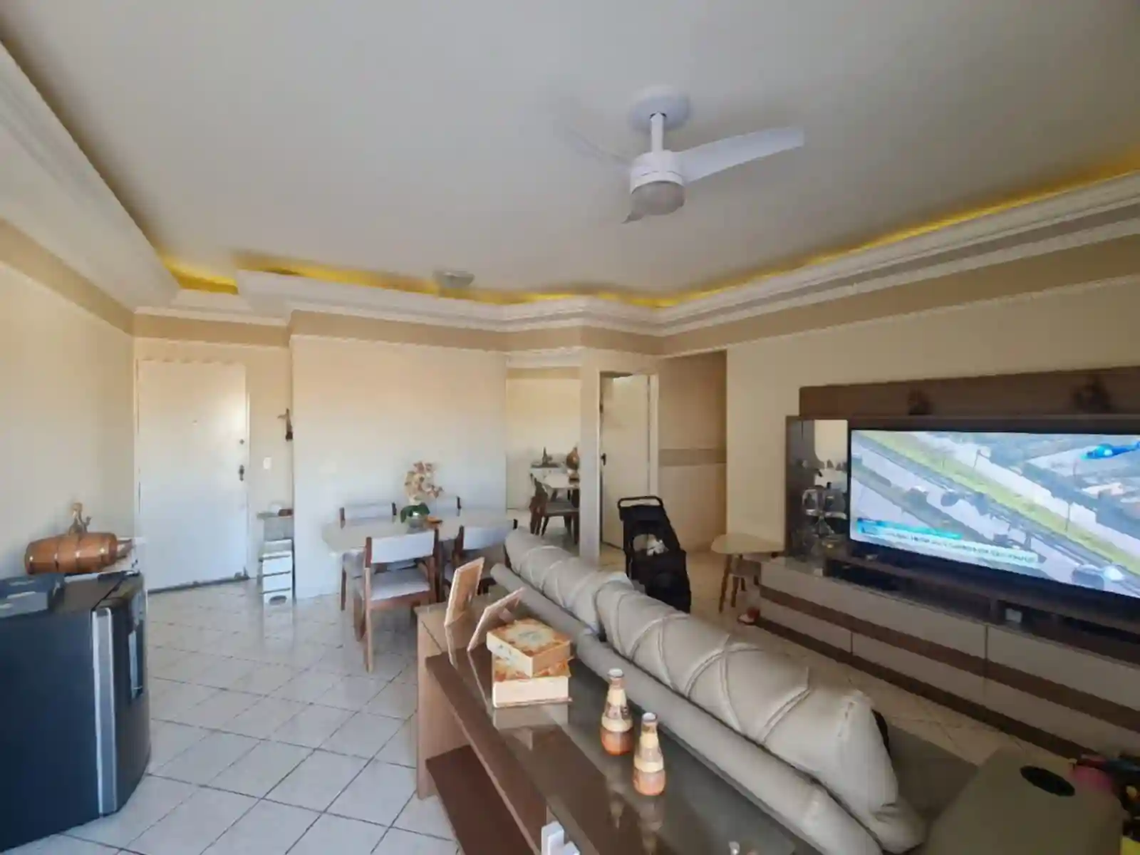 Apartamento com 3 quartos à venda, 85m² — foto 3 de 14