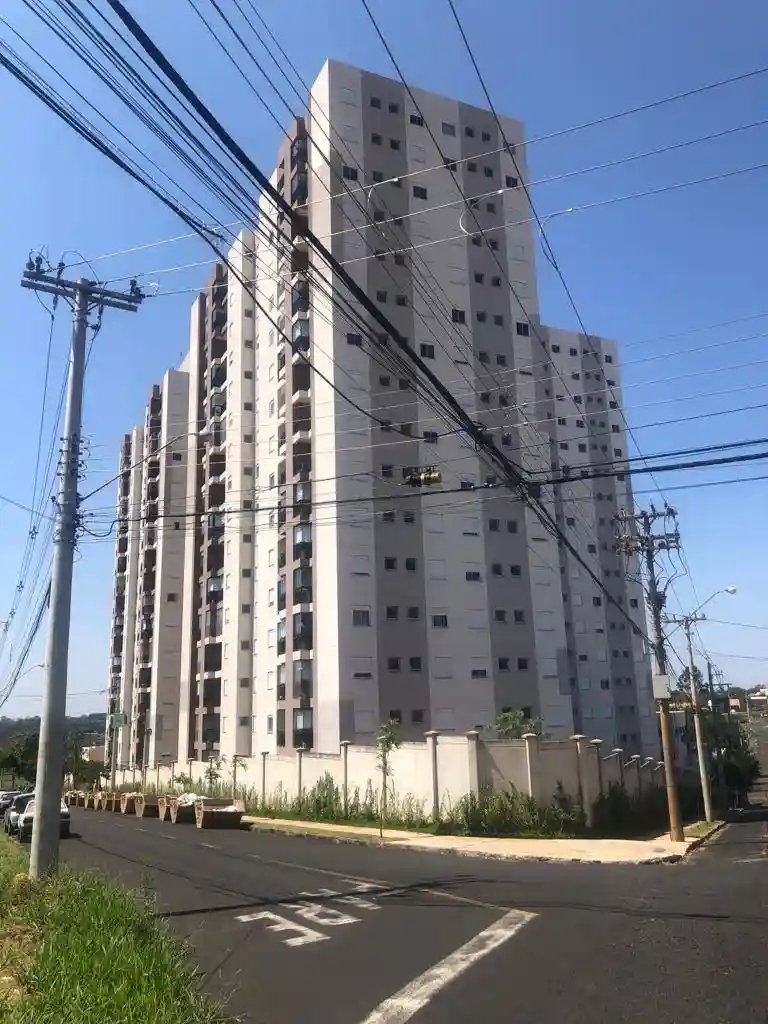 Apartamento com 2 quartos à venda, 65m² — foto 1 de 19