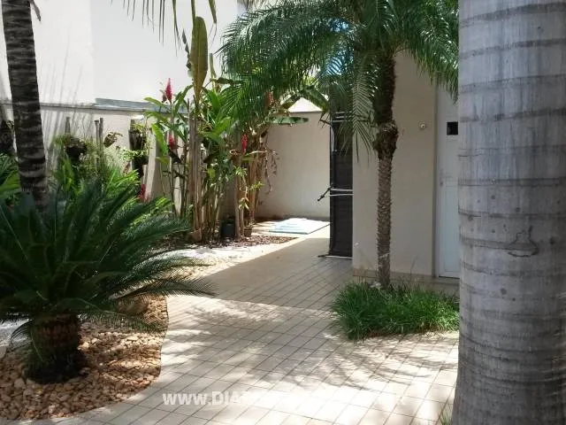 Casa de Condomínio à venda — foto 2 de 8