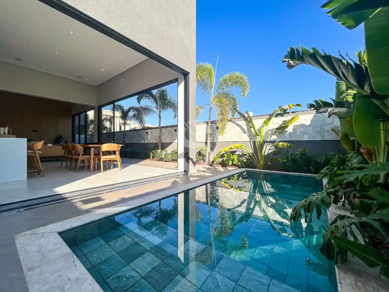 Casa de Condomínio com 3 quartos à venda, 248m² — foto 17 de 17