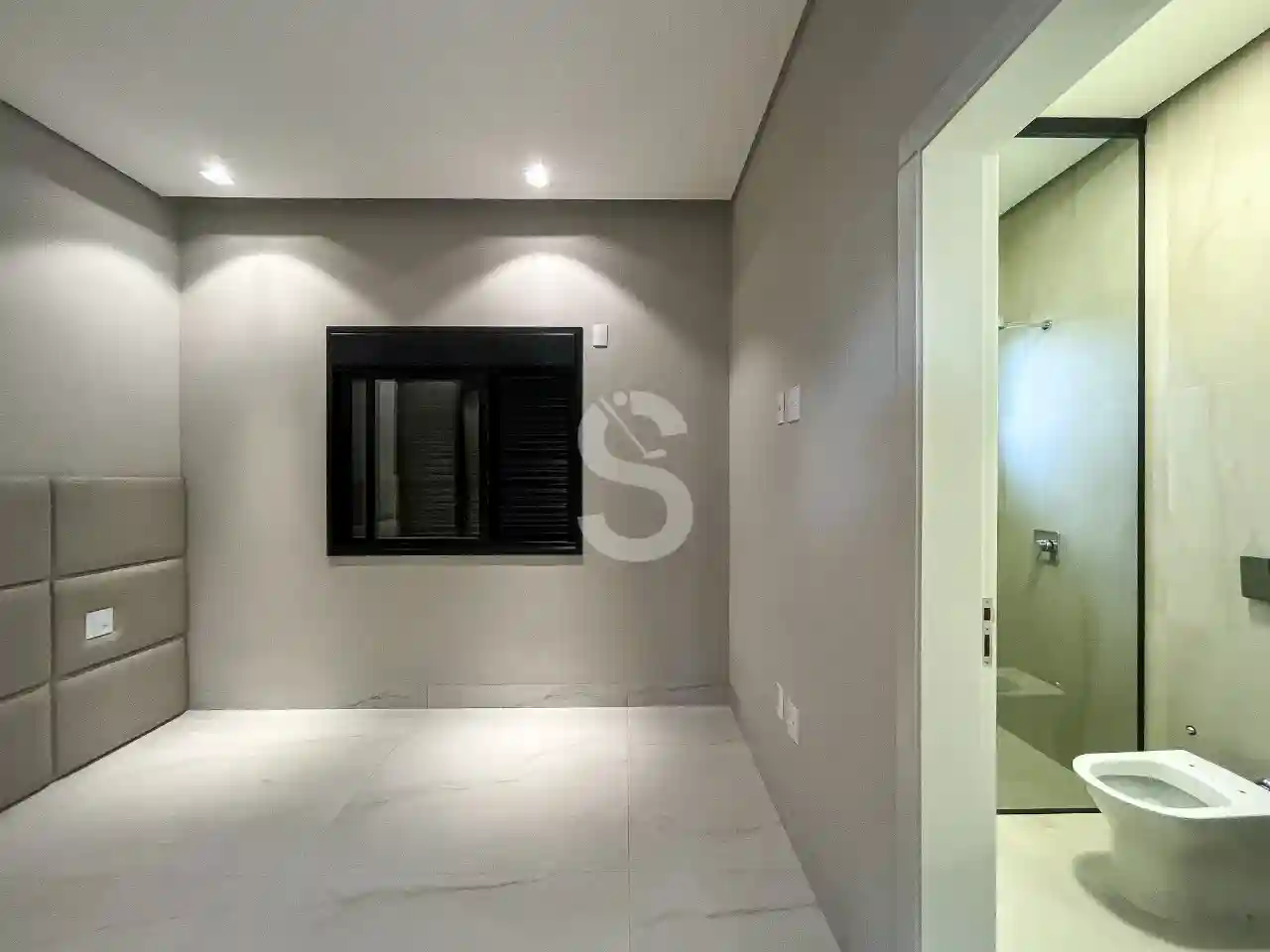 Casa de Condomínio com 3 quartos à venda, 248m² — foto 5 de 17