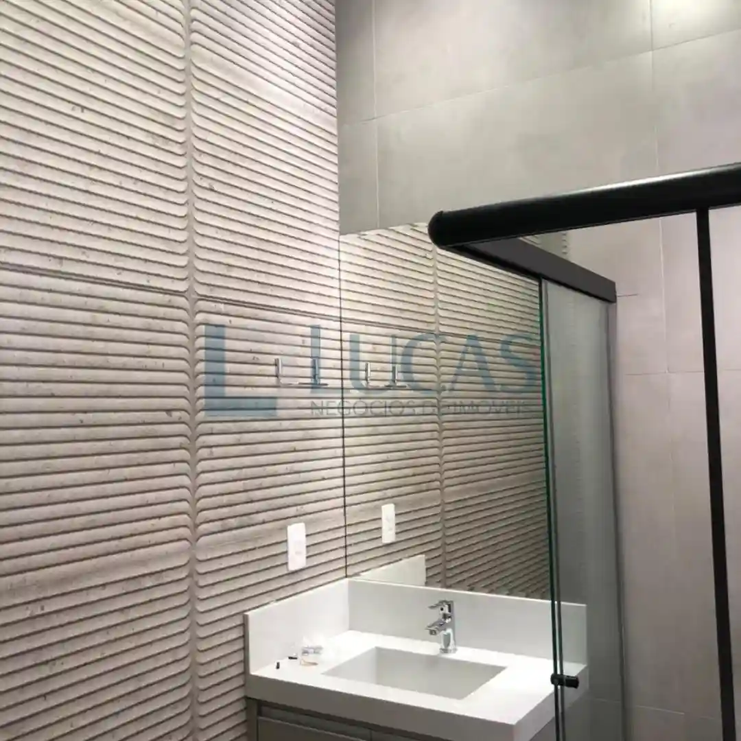 Casa de Condomínio com 4 quartos à venda, 210m² — foto 4 de 7