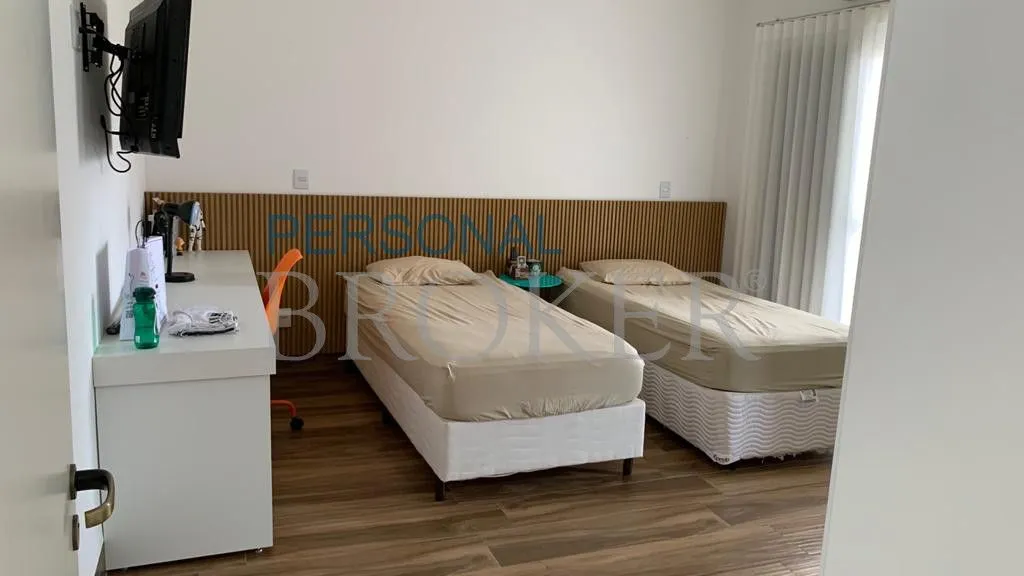 Casa de Condomínio com 4 quartos à venda, 435m² — foto 2 de 20