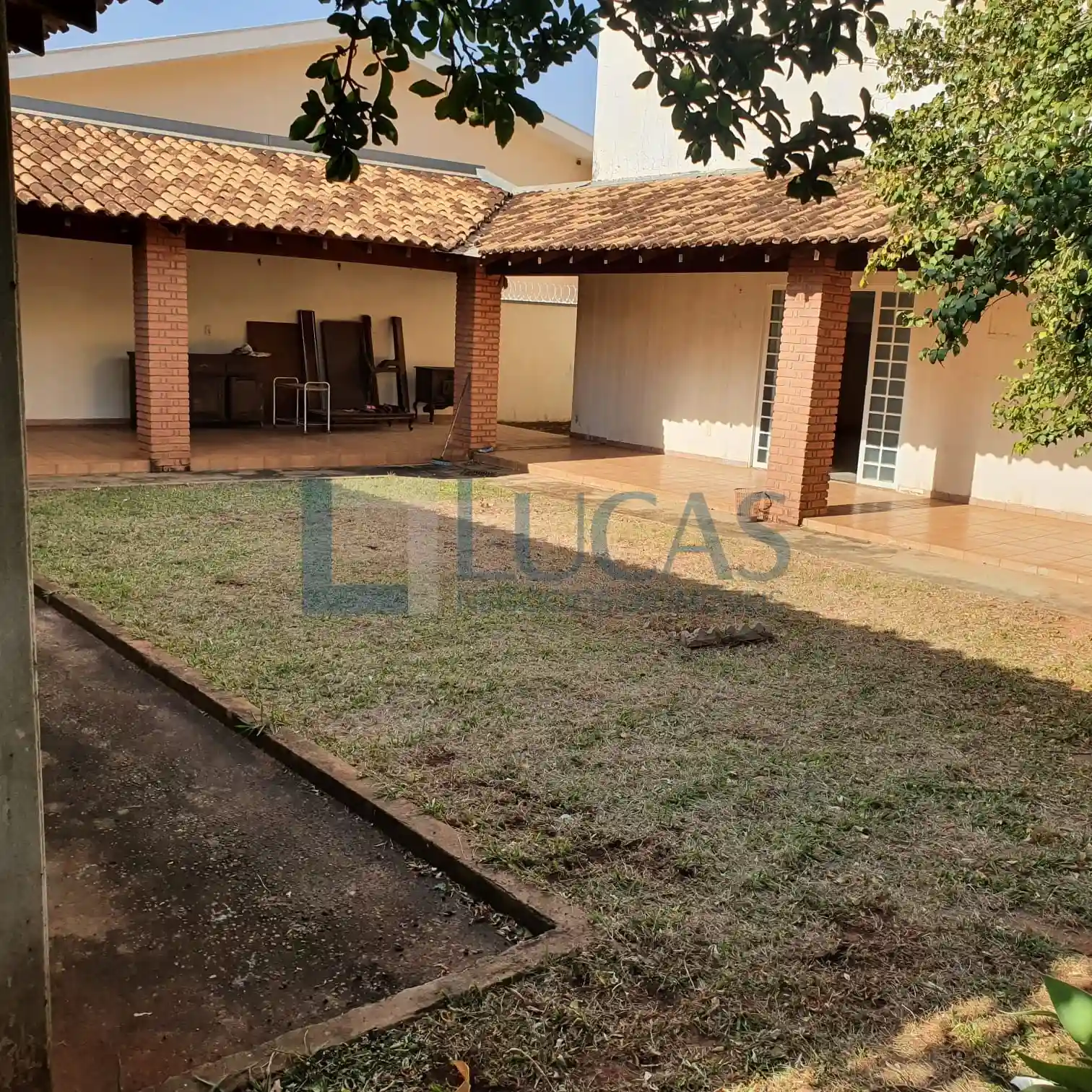 Casa com 3 quartos à venda, 310m² — foto 10 de 10
