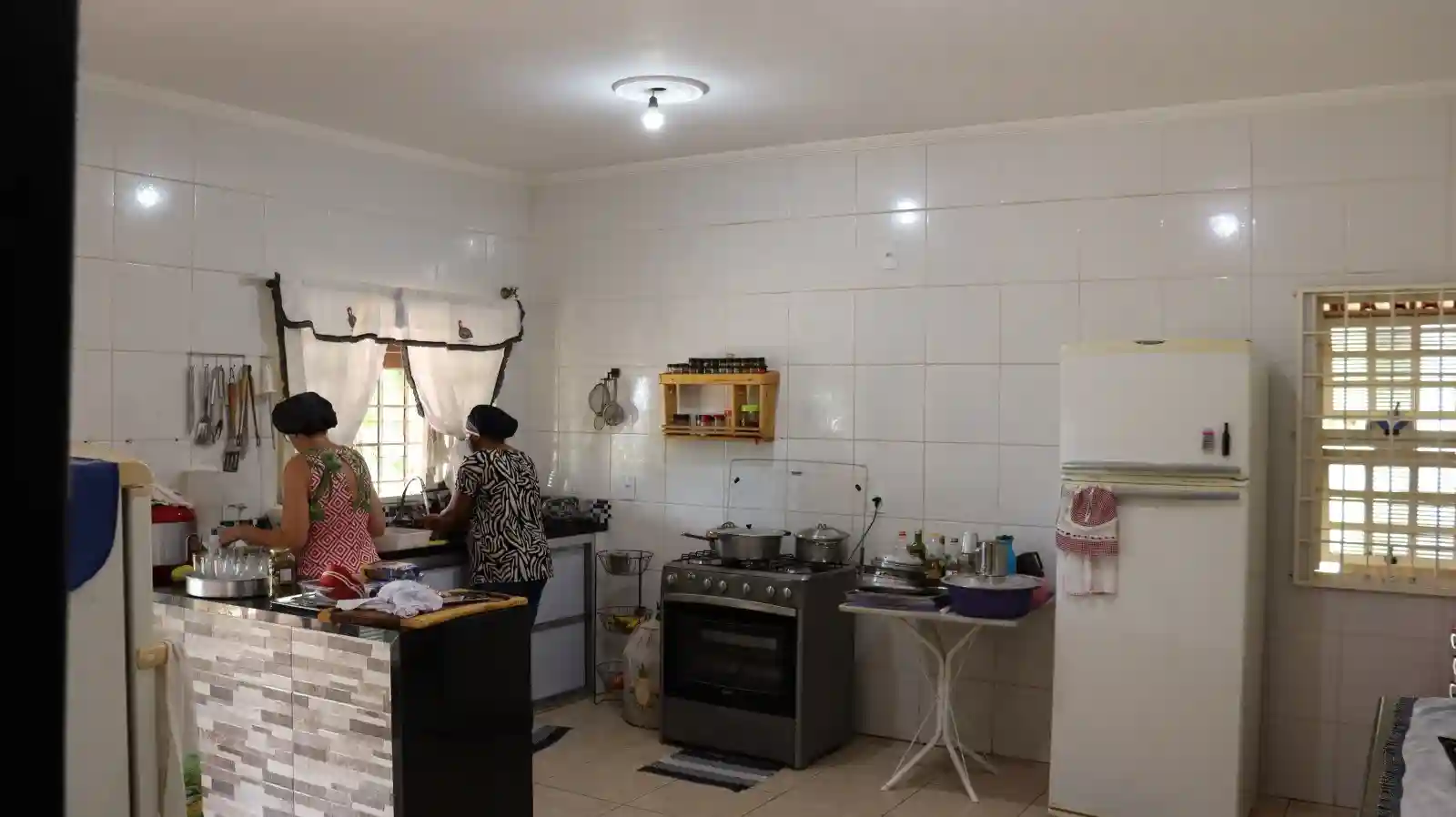 Fazenda / Sítio / Chácara com 3 quartos à venda, 1500m² — foto 3 de 16