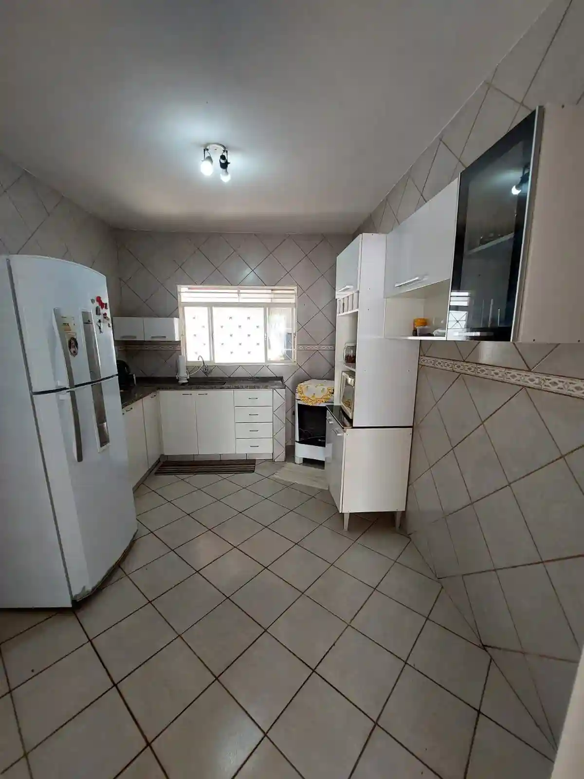 Casa com 3 quartos à venda, 330m² — foto 12 de 15