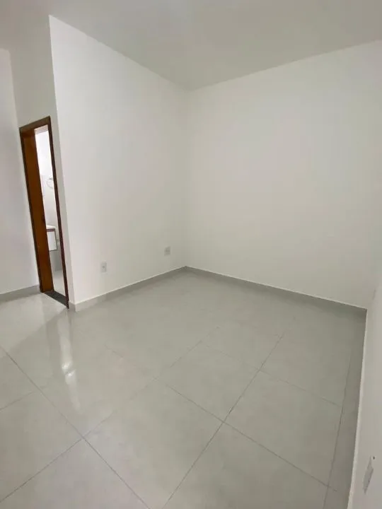 Casa à venda — foto 4 de 4
