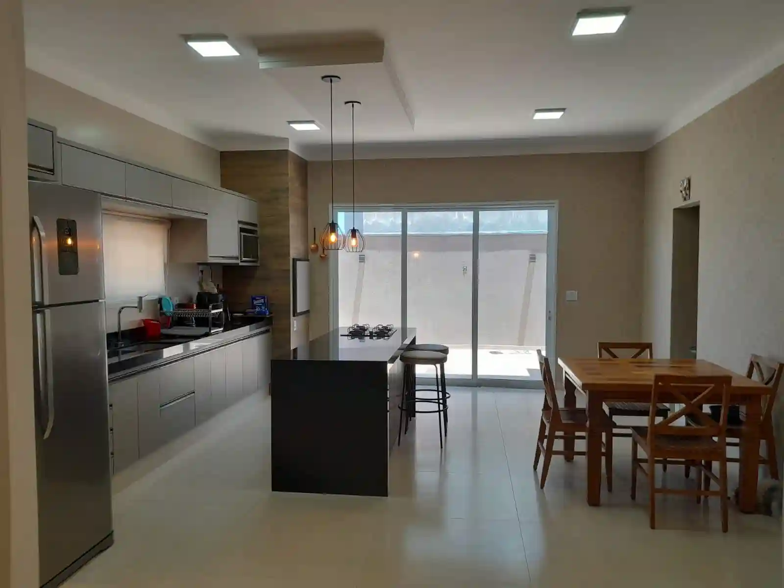 Casa de Condomínio com 3 quartos à venda, 150m² — foto 3 de 30