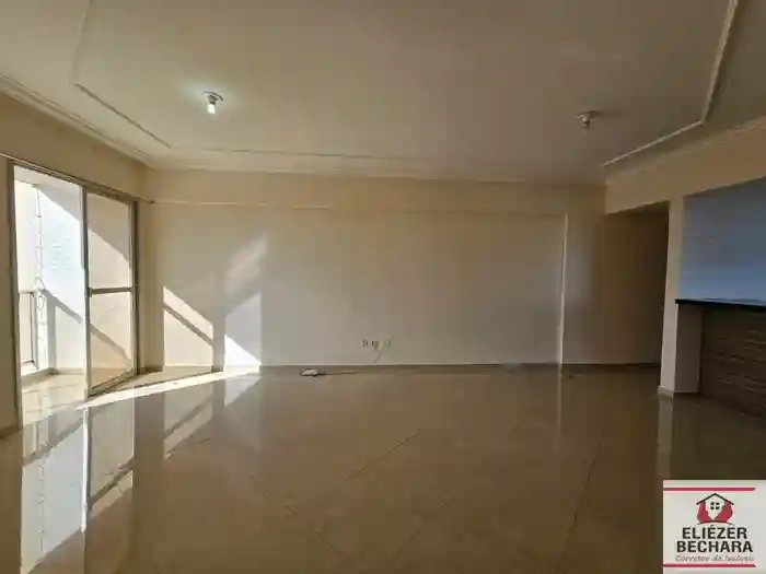 Apartamento com 3 quartos à venda, 98m² — foto 2 de 24