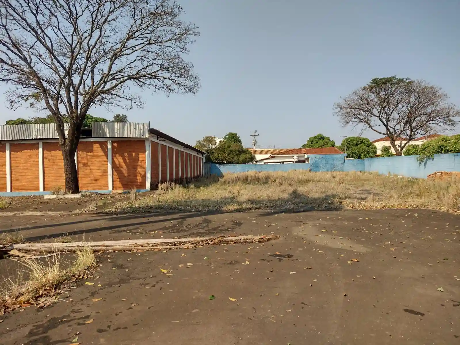 Galpão / Depósito / Armazém  à venda, 10000m² — foto 2 de 5