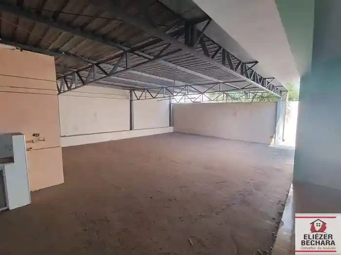 Casa com 3 quartos à venda, 270m² — foto 6 de 30