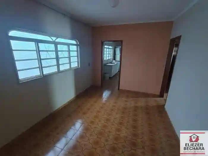 Casa com 3 quartos à venda, 270m² — foto 4 de 30