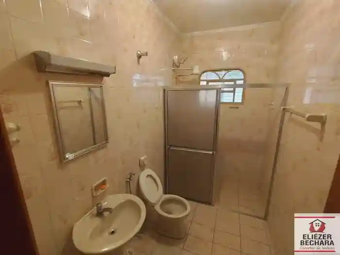 Casa com 3 quartos à venda, 270m² — foto 20 de 30