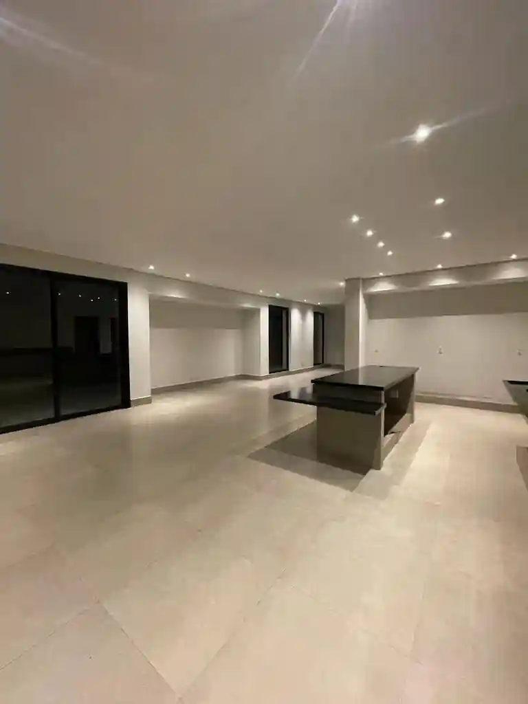 Casa de Condomínio com 3 quartos à venda, 400m² — foto 1 de 17
