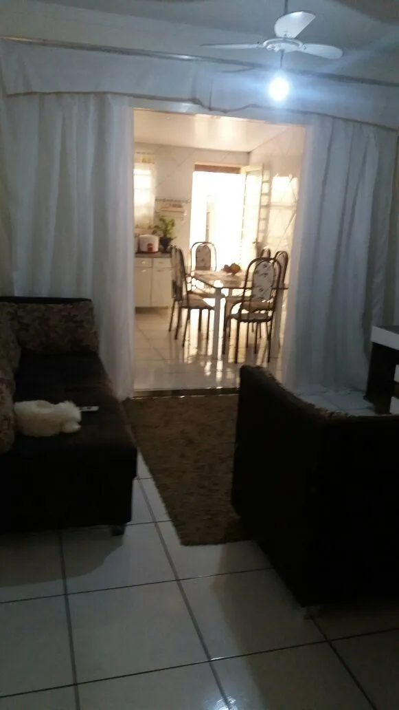 Casa de Condomínio à venda — foto 1 de 2