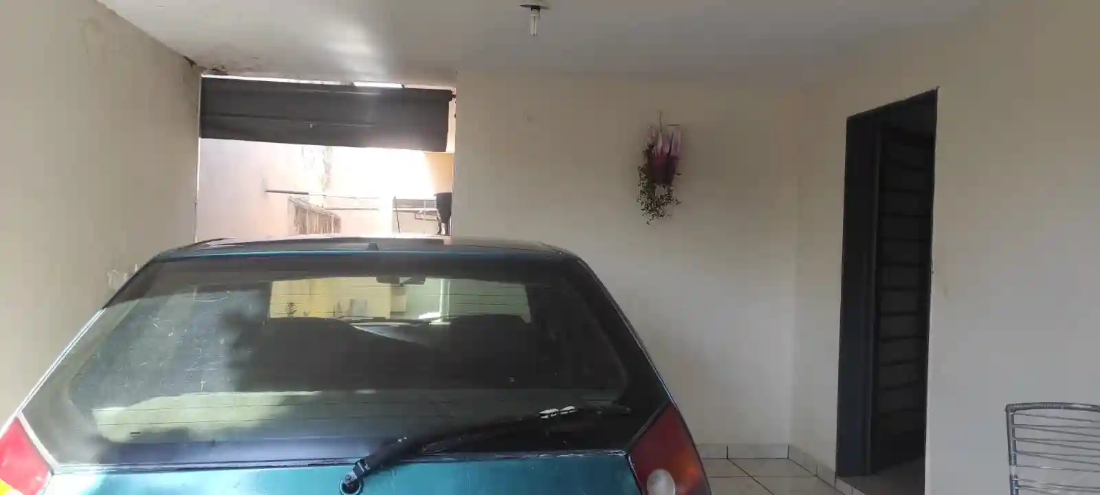 Casa com 3 quartos à venda, 363m² — foto 2 de 11