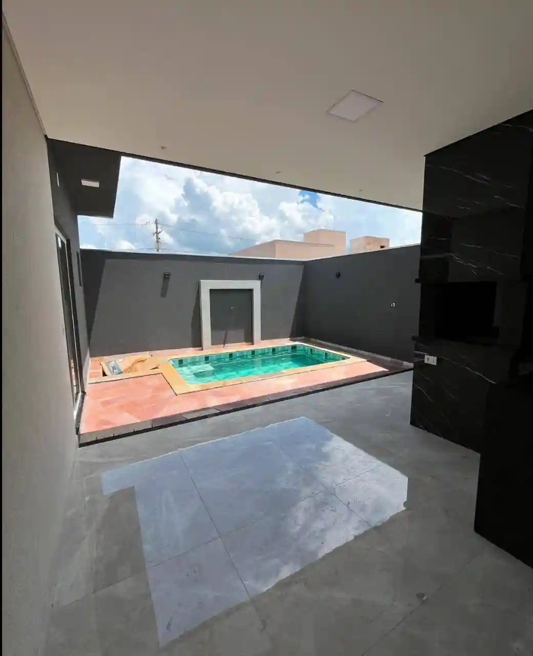 Casa com 3 quartos à venda, 220m² — foto 9 de 12
