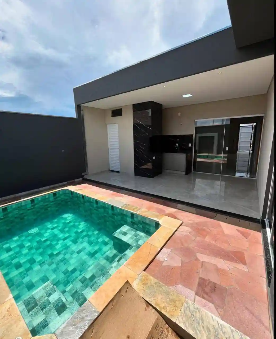 Casa com 3 quartos à venda, 220m² — foto 11 de 12
