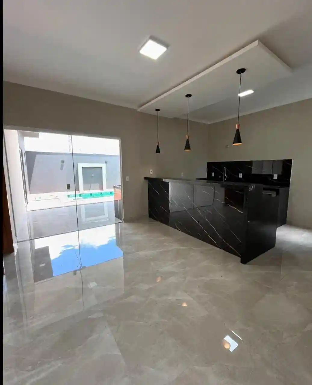 Casa com 3 quartos à venda, 220m² — foto 8 de 12