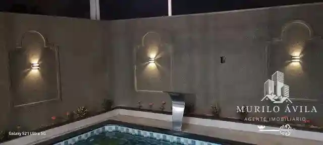 Casa de Condomínio com 3 quartos à venda, 168m² — foto 2 de 6