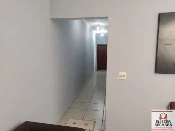 Casa com 3 quartos à venda, 200m² — foto 5 de 7