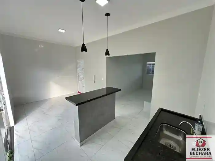 Casa com 3 quartos à venda, 113m² — foto 10 de 18