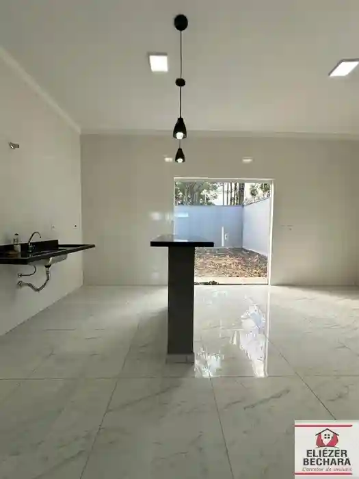 Casa com 3 quartos à venda, 113m² — foto 9 de 18