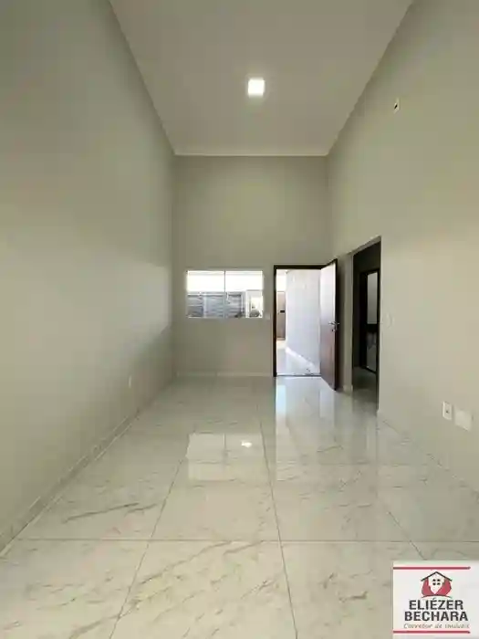 Casa com 3 quartos à venda, 113m² — foto 1 de 18