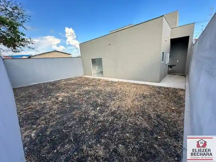 Casa com 3 quartos à venda, 113m² — foto 17 de 18