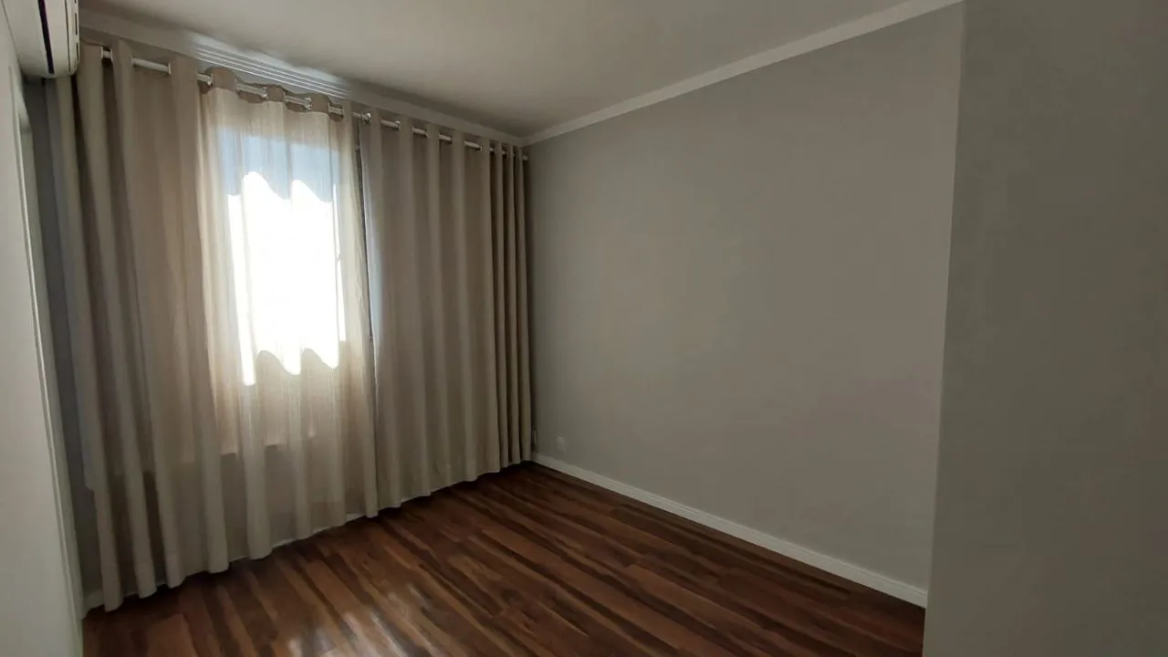 Apartamento à venda — foto 2 de 4
