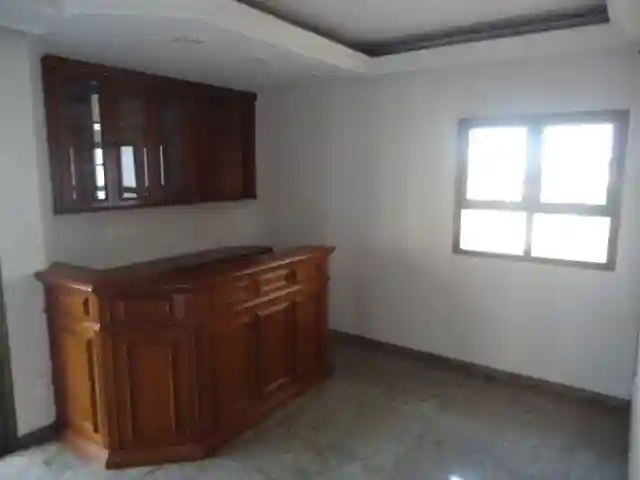 Apartamento com 3 quartos à venda, 300m² — foto 7 de 44