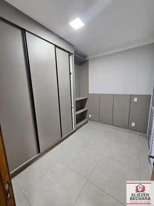 Casa de Condomínio com 3 quartos à venda, 120m² — foto 5 de 32