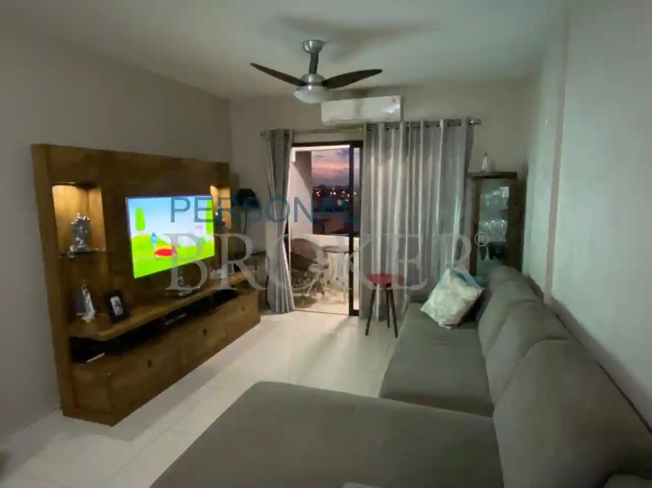 Apartamento com 3 quartos à venda, 110m² — foto 2 de 12