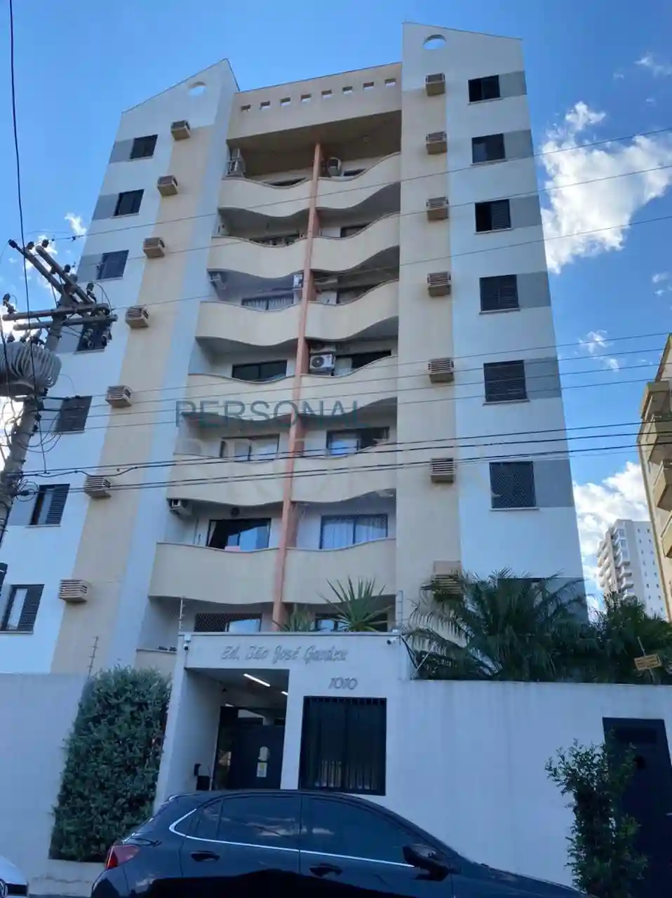 Apartamento com 3 quartos à venda, 110m² — foto 1 de 12