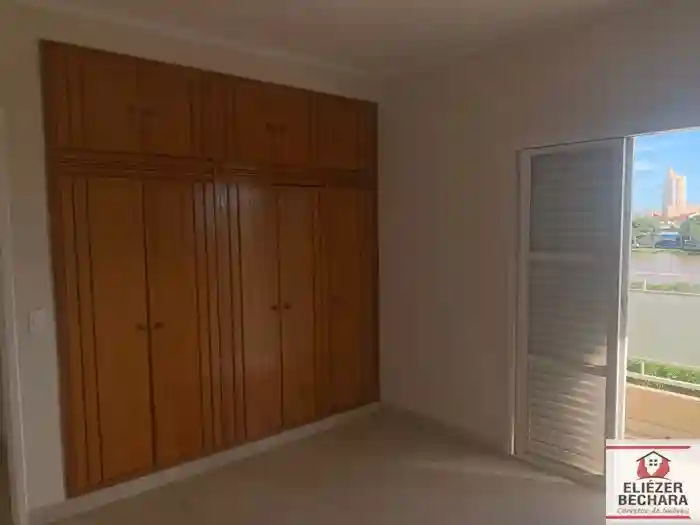Apartamento com 3 quartos à venda, 100m² — foto 22 de 29