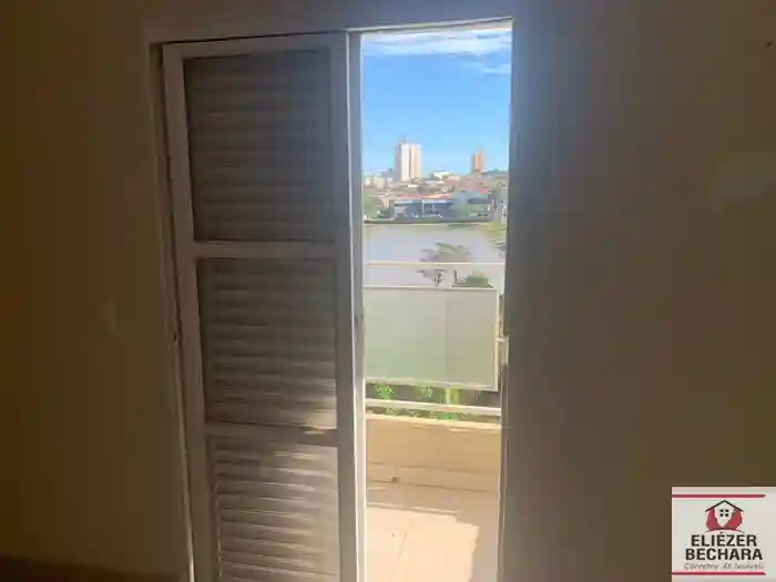 Apartamento com 3 quartos à venda, 100m² — foto 8 de 29
