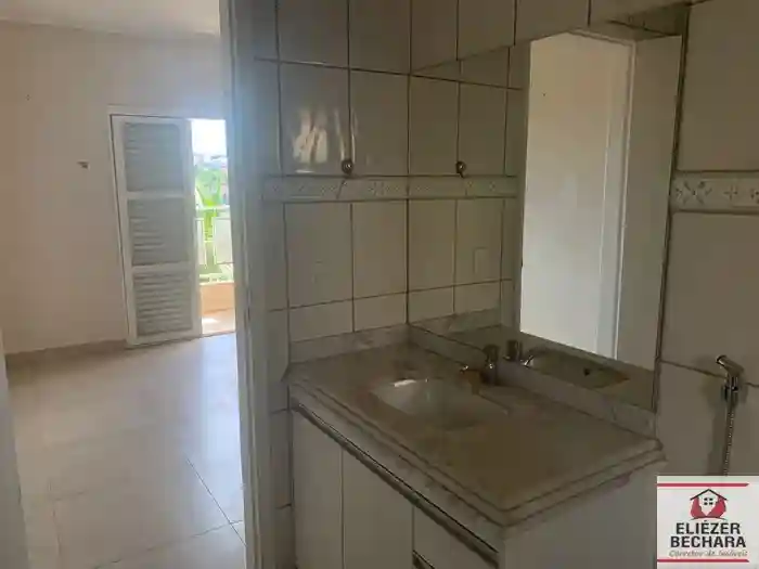 Apartamento com 3 quartos à venda, 100m² — foto 3 de 29