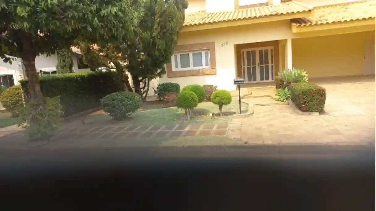 Casa de Condomínio com 3 quartos à venda, 450m² — foto 1 de 11